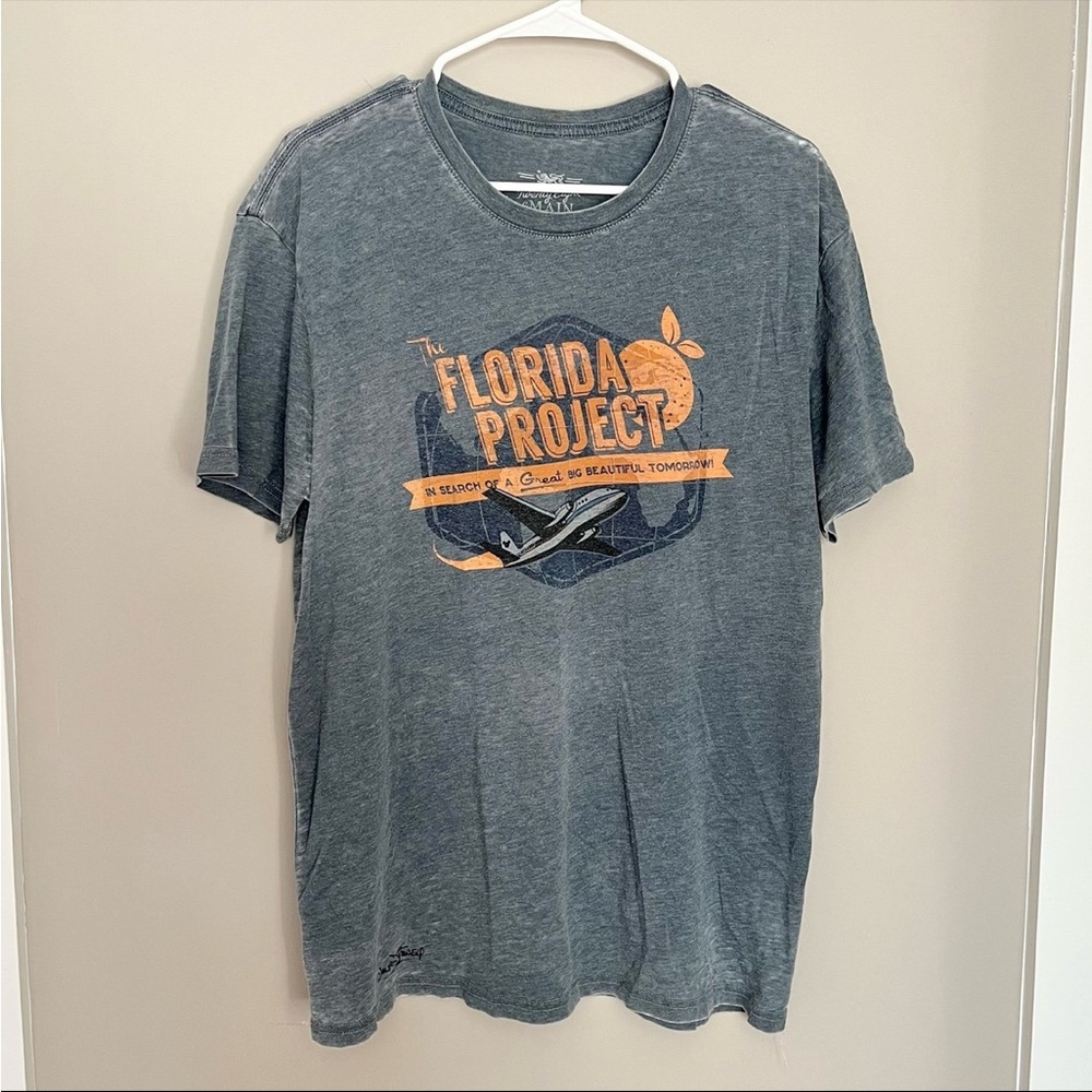 🎁3/$30 Disney Twenty Eight & Main The Florida Project LE Shirt Size M